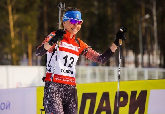 Екатеринбургская биатлонистка Екатерина Глазырина выиграла спринт на чемпионате России - Фото 1