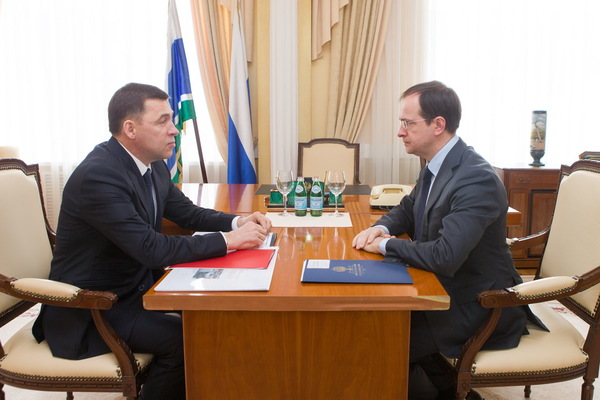 Евгений Куйвашев рассказал министру Владимиру Мединскому о развитии культуры в Свердловской области  - Фото 1