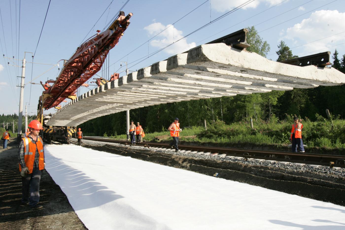 Летом на СвЖД обновят 509 км путей - Фото 1
