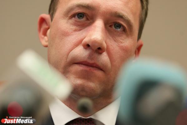 «Не только при мне такого не было, но и до меня». Холманских прокомментировал арест помощника Цуканова за госизмену - Фото 1