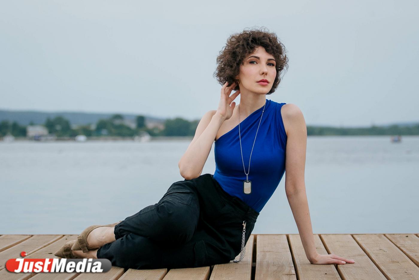 DJ и телеведущая Виктория Козорез: «Снега нет, заморозков нет – о чем разговаривать»? В Екатеринбурге +20 - Фото 1