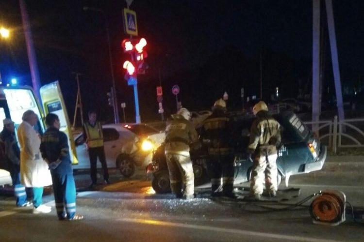 «Мужчину вырезали из тачки автогеном». На Краснолесье произошло жуткое ДТП с ЧОП-овским авто - Фото 1