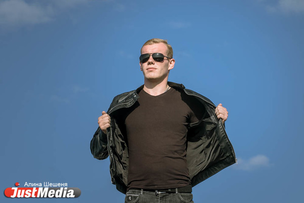 Специалист службы безопасности Михаил Казаковцев: «Летом хочется проводить больше времени на природе, но ты проводишь его на работе». В Екатеринбурге +21