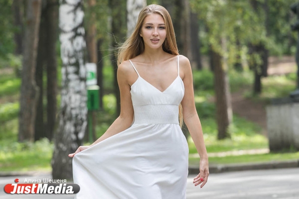 «Мисс Екатеринбург-2010» Нина Савельева: «Екатеринбург – город не только храбрых, но и закаленных». В столице Урала +24