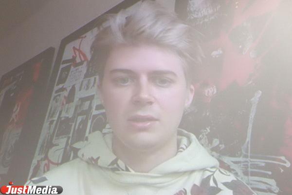 Покрас Лампас выступил в защиту лидера православных активистов Оксаны Ивановой - Фото 1