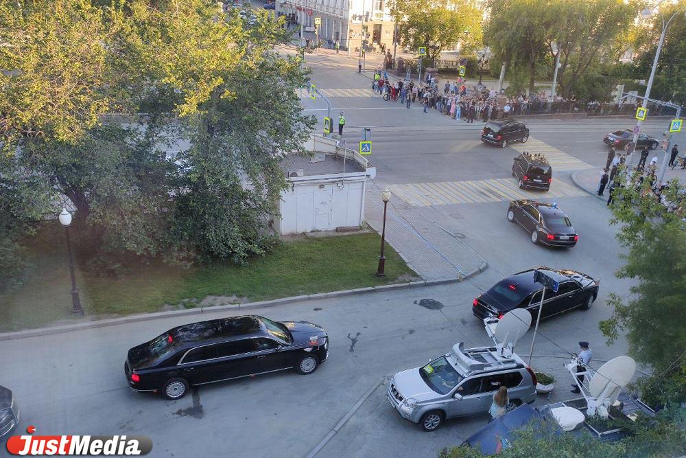 Кортеж Путина в Екатеринбурге обошелся федеральному бюджету в 3,9 миллиона рублей - Фото 1