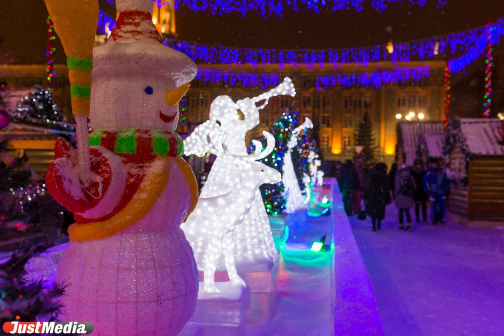 Ледовый городок на ЖБИ обойдется городскому бюджету в 1 миллион рублей - Фото 1