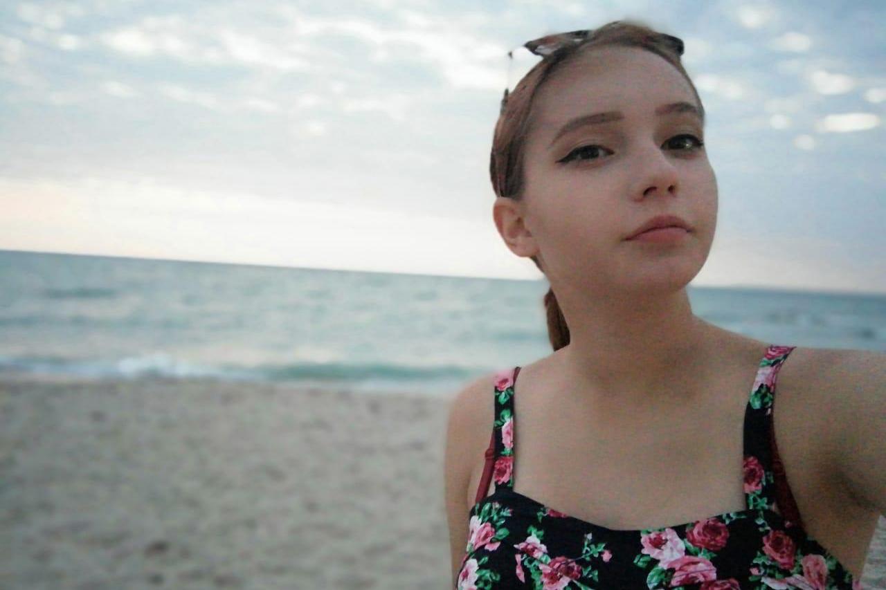 В Екатеринбурге разыскивают школьницу, которая сбежала от мамы  - Фото 1