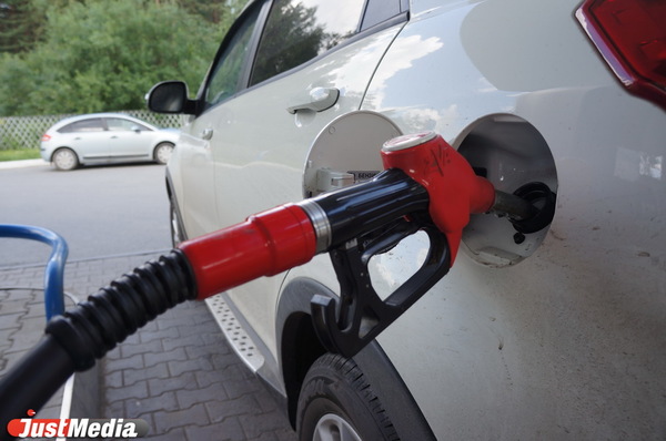 Нефтяной рынок поднялся в цене выше чем на 15 процентов - Фото 1