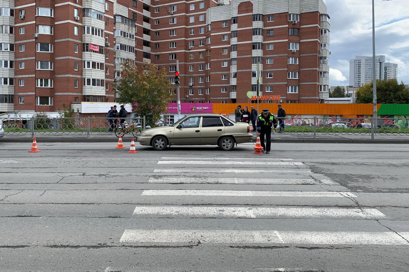На Готвальда юный велосипедист попал под колеса Daewoo Nexia - Фото 1