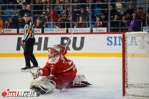 «Автомобилист» проиграл «Витязю» в дебютном матче Дацюка - Фото 1