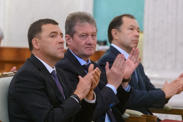  Евгений Куйвашев поблагодарил УГМК за ледовые арены, техуниверситет и современные медцентры - Фото 1