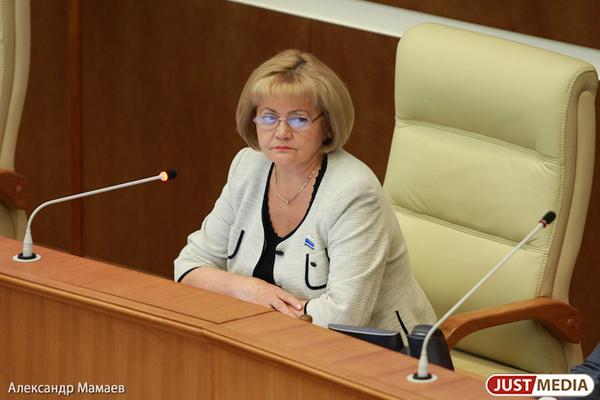 Бабушкина о публикации губернатора Куйвашева: «Программная статья говорит, что сегодня мы идем правильным путем» - Фото 1