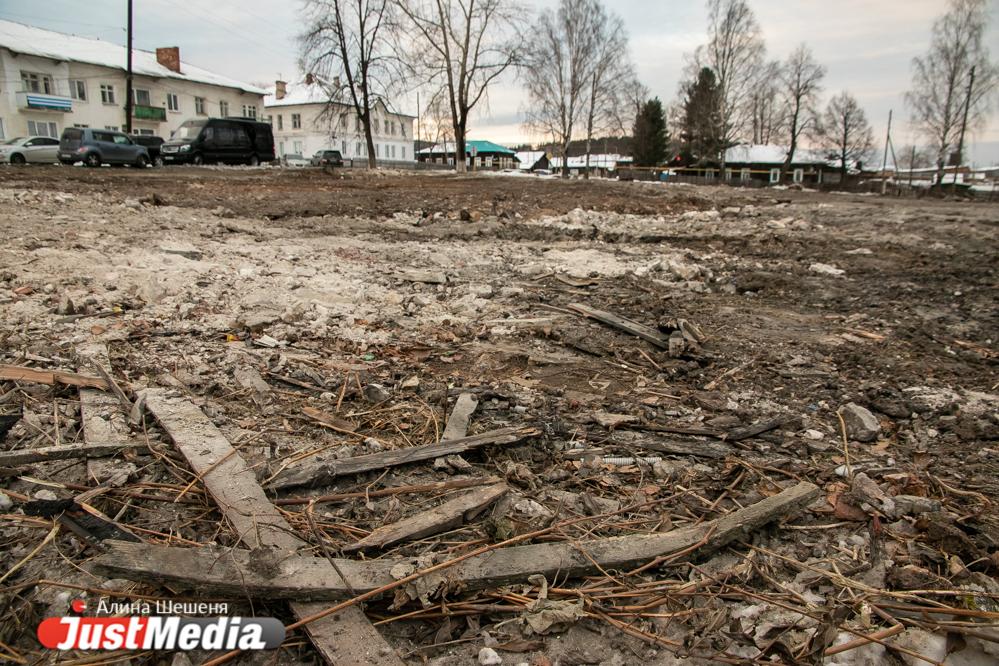 Куйвашев выделит деньги на квартиры для погорельцев из села Ис - Фото 1