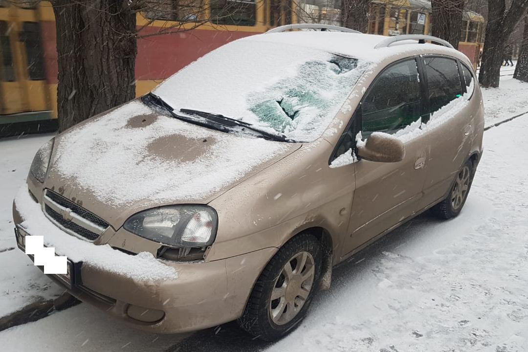 На Уралмаше водитель Chevrolet насмерть сбил 73-летнего пешехода - Фото 1
