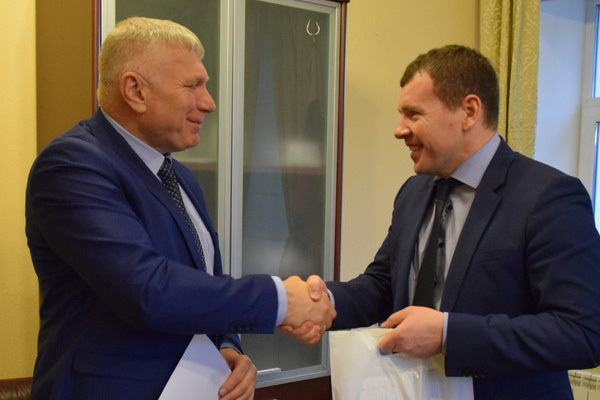 На довыборы в свердловское заксобрание заявился первый кандидат - Фото 1