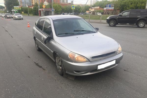 В Екатеринбурге пьяный водитель Kia сбил 15-летнего мальчика - Фото 1