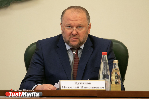 Цуканов уволил своего помощника, подозреваемого в госизмене - Фото 1