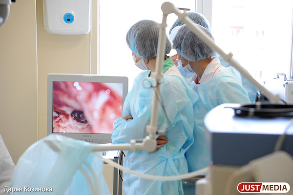 Детские хирурги ОДКБ провели операцию на почке 17-дневному малышу - Фото 1