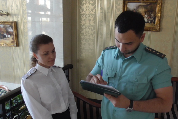 Жильцы «Тихвина» оказались злостными неплательщиками - Фото 1