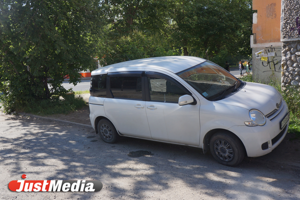 В Екатеринбурге за четыре месяца оштрафовали более 1 000 «гряземесов»  - Фото 1