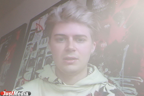 Покрас Лампас выступил в защиту лидера православных активистов Оксаны Ивановой - Фото 1