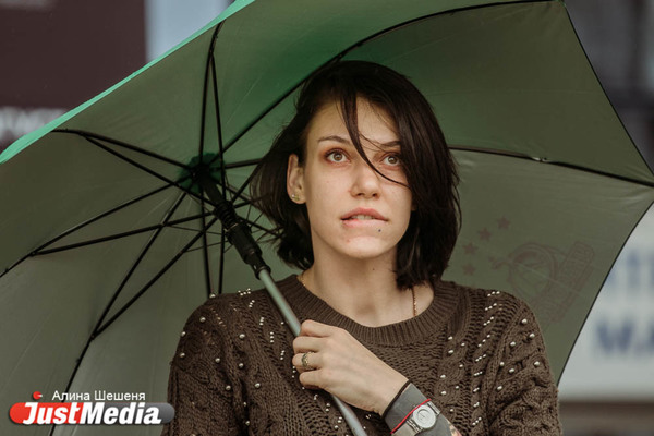  Екатерина Енина, «Уралочка-НТМК»: «Пока на улице дождь, окунитесь в тепло, добро и заботу». В Екатеринбурге +15 - Фото 1