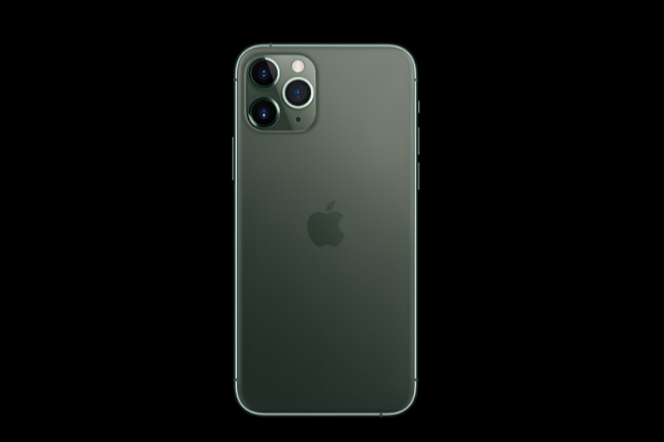 Apple презентовала новую модель iPhone с тремя камерами - Фото 1