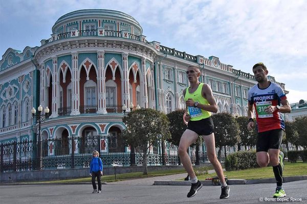 Лучшим спортсменам и тренерам области будут ежемесячно платить 3600 рублей - Фото 1