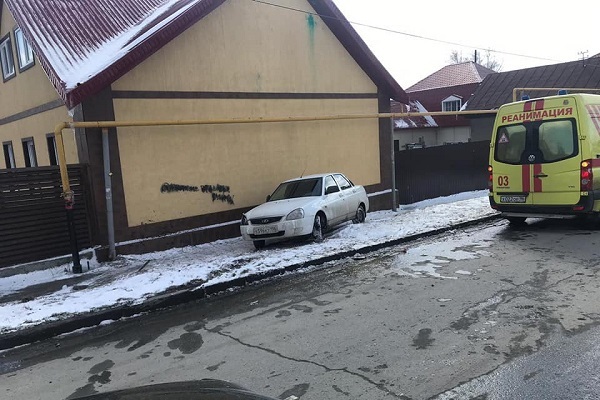 В Екатеринбурге цыган на чужой машине сбил девушку-хореографа и через родных начал ей угрожать - Фото 1