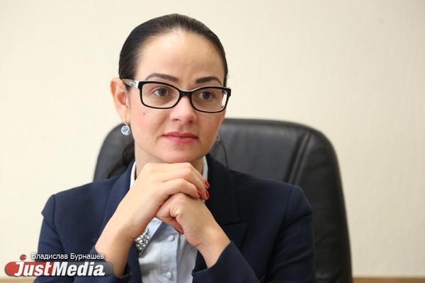 Директору ДИВСа пожаловались на аховое положение гостиницы из-за плохой работы Глацких - Фото 1