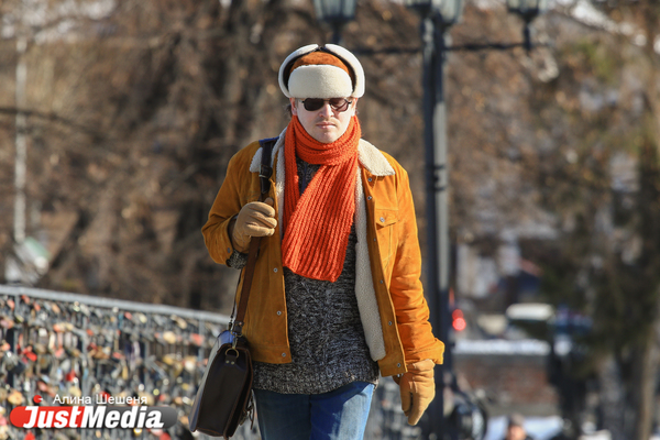 Сергей Беляков, журнал «Урал»: «Можно ходить на лыжах, гулять в парках и слушать птиц». В Екатеринбурге +7 градусов