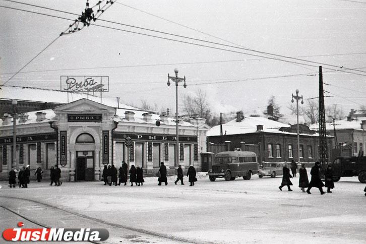Во время карантина из-за коронавируса Музей истории Екатеринбурга скрасит скуку рассказами о районах, городе и его феноменах - Фото 1