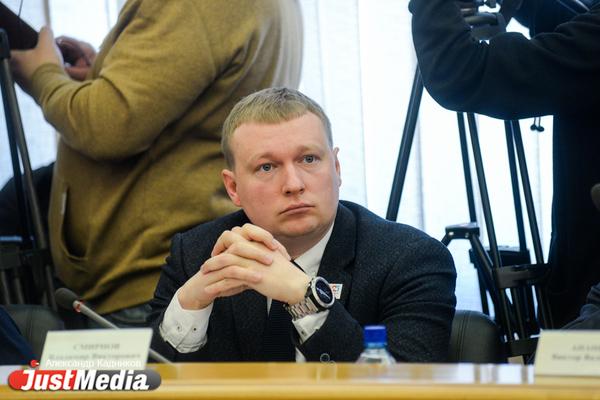 Свердловский депутат во время пандемии коронавируса объявил о планах на новый ресторан - Фото 1