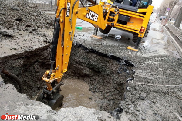 В Екатеринбурге стало меньше коммунальных аварий - Фото 1