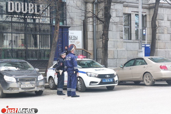 Решение о поэтапном снятии ограничительных мер в Свердловской области будет приниматься после 19 мая