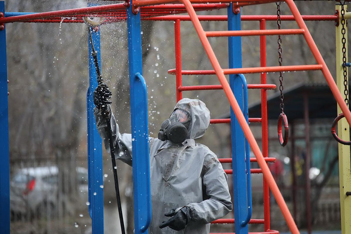 Военнослужащие ЦВО провели дезинфекцию более 6 тысяч объектов - Фото 1