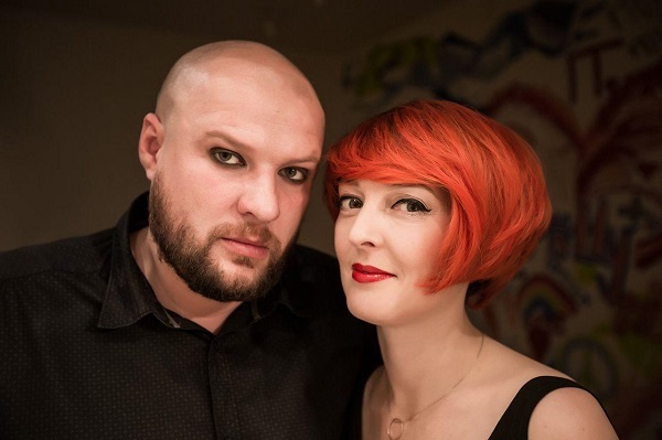 Полина и Константин Мироновы, Миронова&Миронов. «Пусть у вас всегда будет оранжевое настроение и солнышко дома». В Екатеринбурге +26 градусов