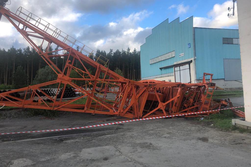 В Екатеринбурге по факту гибели крановщика возбудили уголовное дело - Фото 1