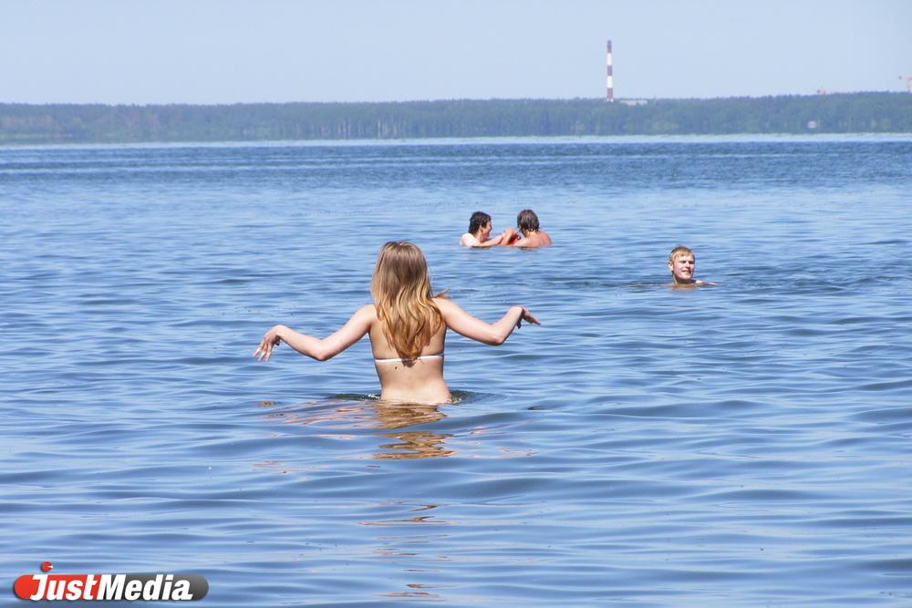 Отмена самоизоляции в Свердловской области совпала с аномальной жарой - Фото 1