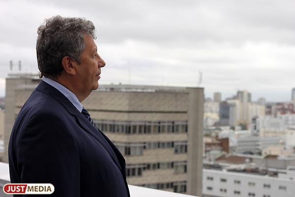 Сенатор Чернецкий получил важную награду из рук Матвиенко - Фото 1