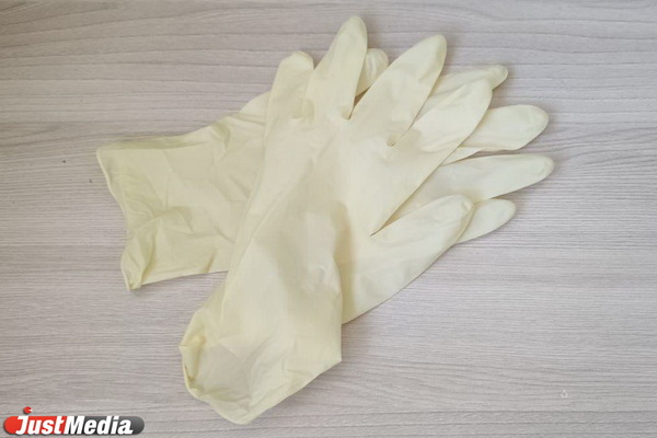 Эксперт рассказал, какие нужно носить перчатки, чтобы не испортить кожу и не заразиться коронавирусом - Фото 1