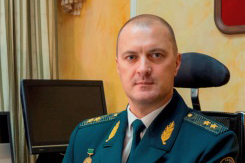 Начальник таможни екатеринбурга. Чмора Максим Владимирович. Чмора Максим Владимирович ФТС. Уральское таможенное управление Фролов. Генерал чмора Максим Владимирович.