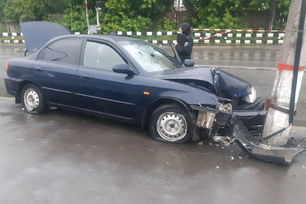 В Екатеринбурге у автовладельца, который сбил пешехода, угнали «КИА» с места ДТП - Фото 1