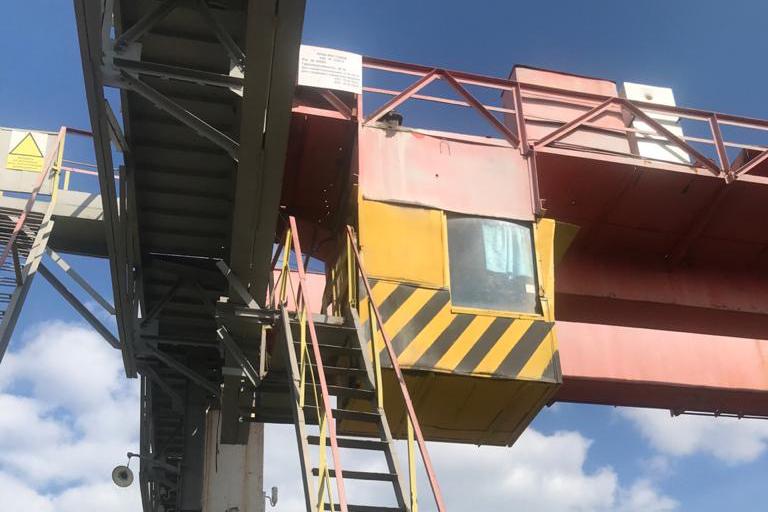 В Екатеринбурге на 50 дней закрыли опасную эстакаду - Фото 1