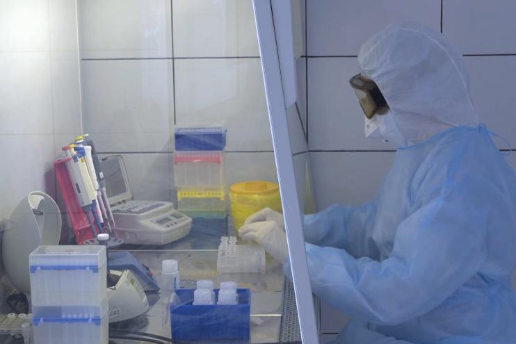 В Екатеринбурге РЖД  увеличивает мощность лаборатории, где делают тесты на COVID-19 - Фото 1