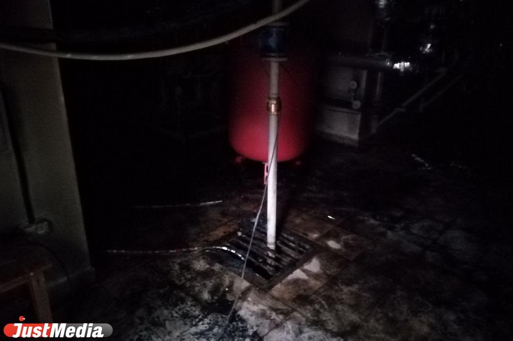 На Ботанике пожарные эвакуировали 50 человек из-за пожара в подвале дома - Фото 1