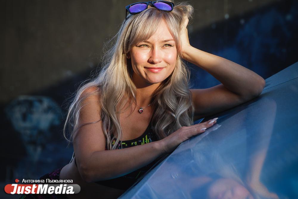 Стилист Наталья Лисичкина: «Надеюсь, осень нас порадует теплыми деньками и хорошими новостями». В Екатеринбурге +21 градус - Фото 1