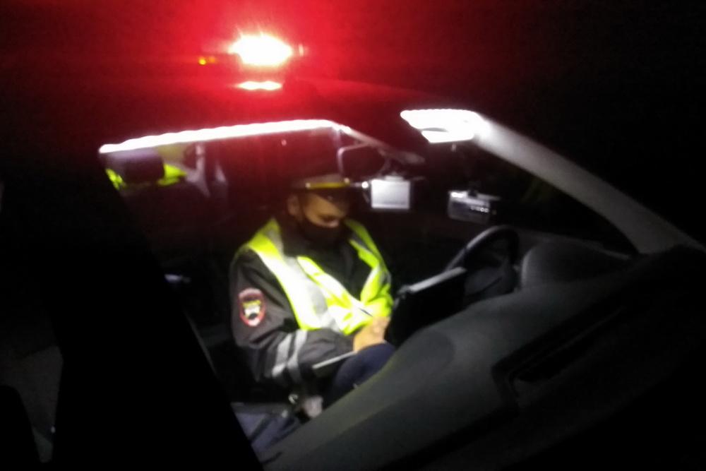 В Свердловской области разыскивают очевидцев ДТП на Тюменском тракте, в котором погиб 57-летний пешеход - Фото 1