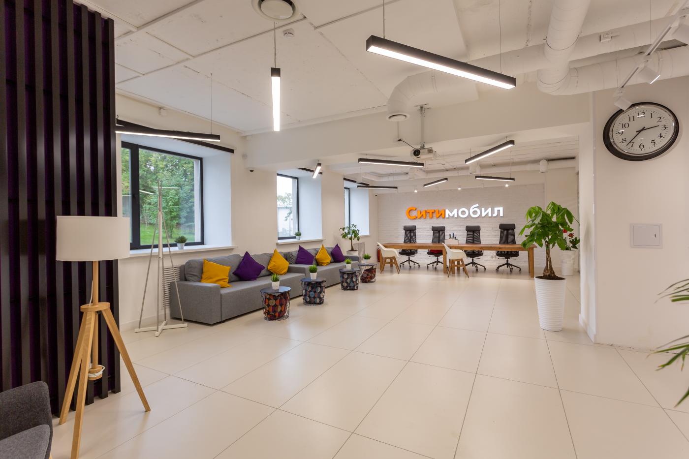 В Екатеринбурге открылась первая площадка для отдыха водителей такси - Фото 1